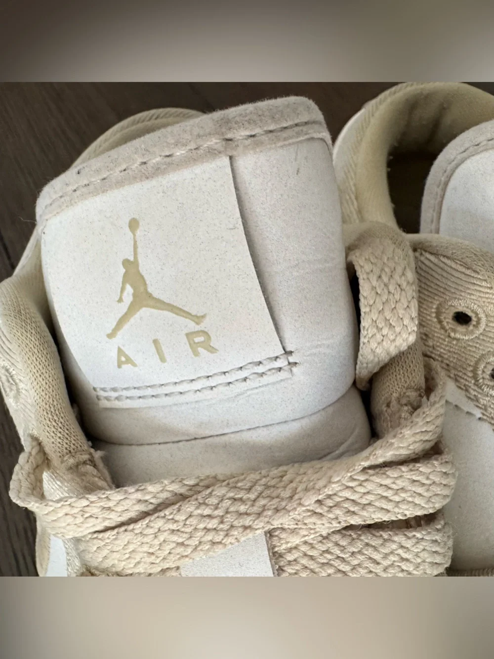 Nike Air Jordan 1 Low SE Canvas Team Gold Sail Size 7 Women